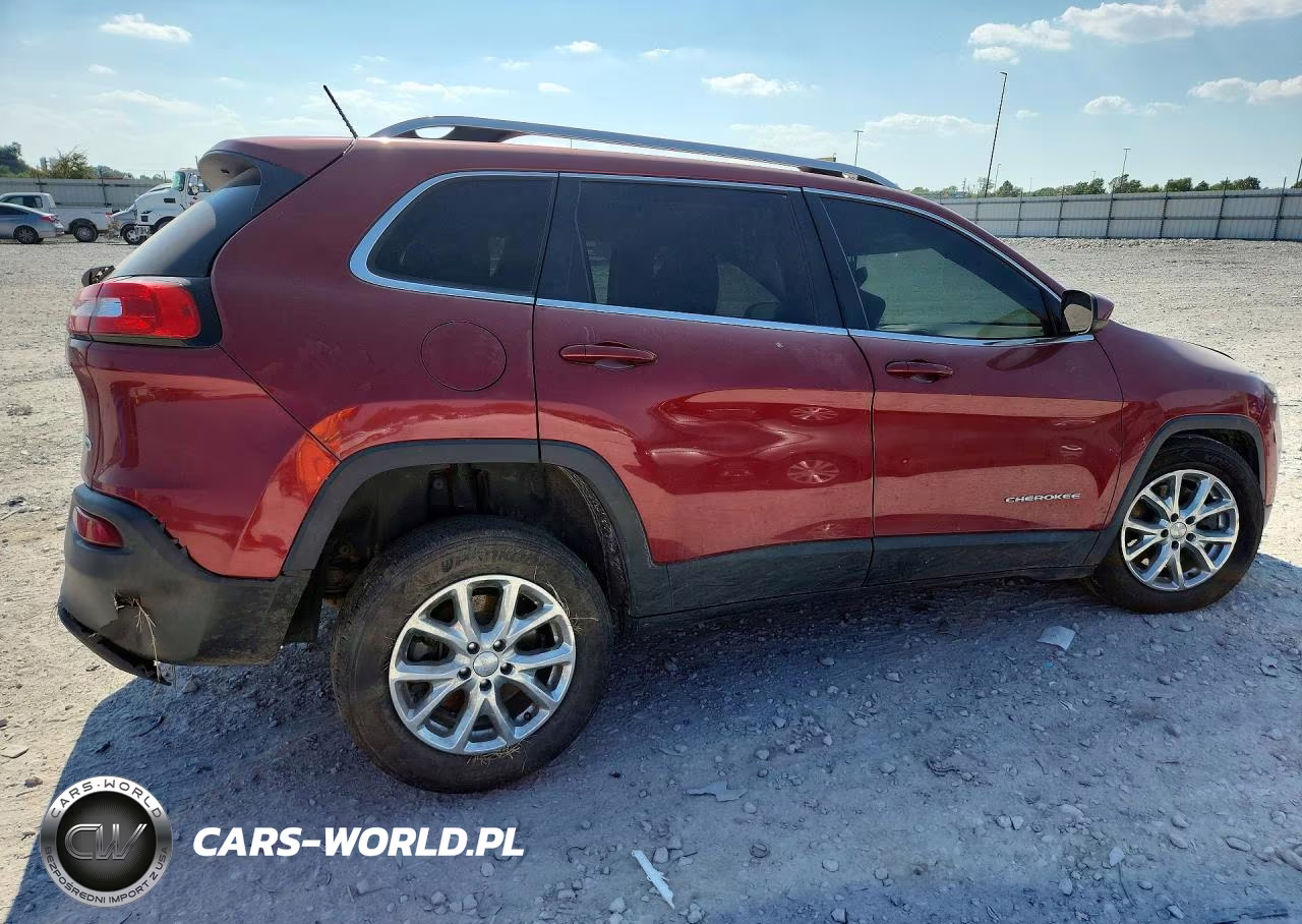 2014 Jeep Cherokee Latitude VIN:1C4PJMCB6EW308102 - 3