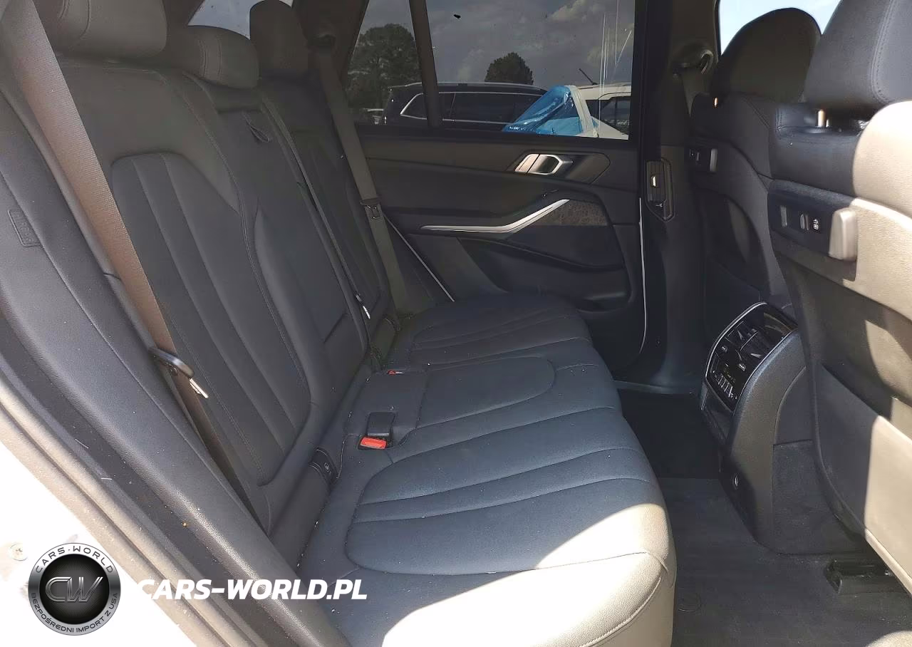 2020 BMW X5 xDrive40I VIN:5UXCR6C08L9B15920 - 10