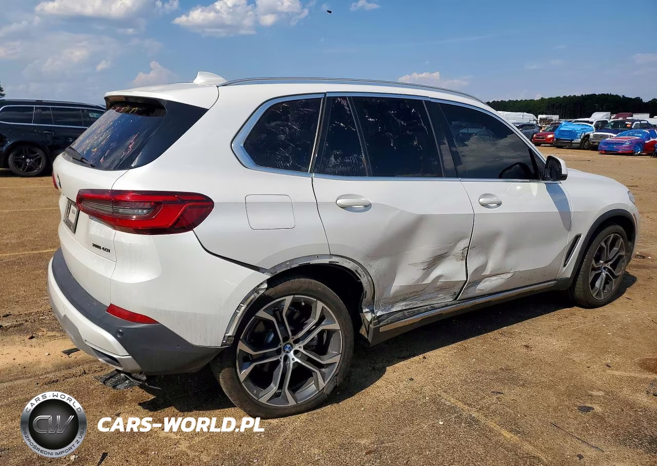 2020 BMW X5 xDrive40I VIN:5UXCR6C08L9B15920 - 3