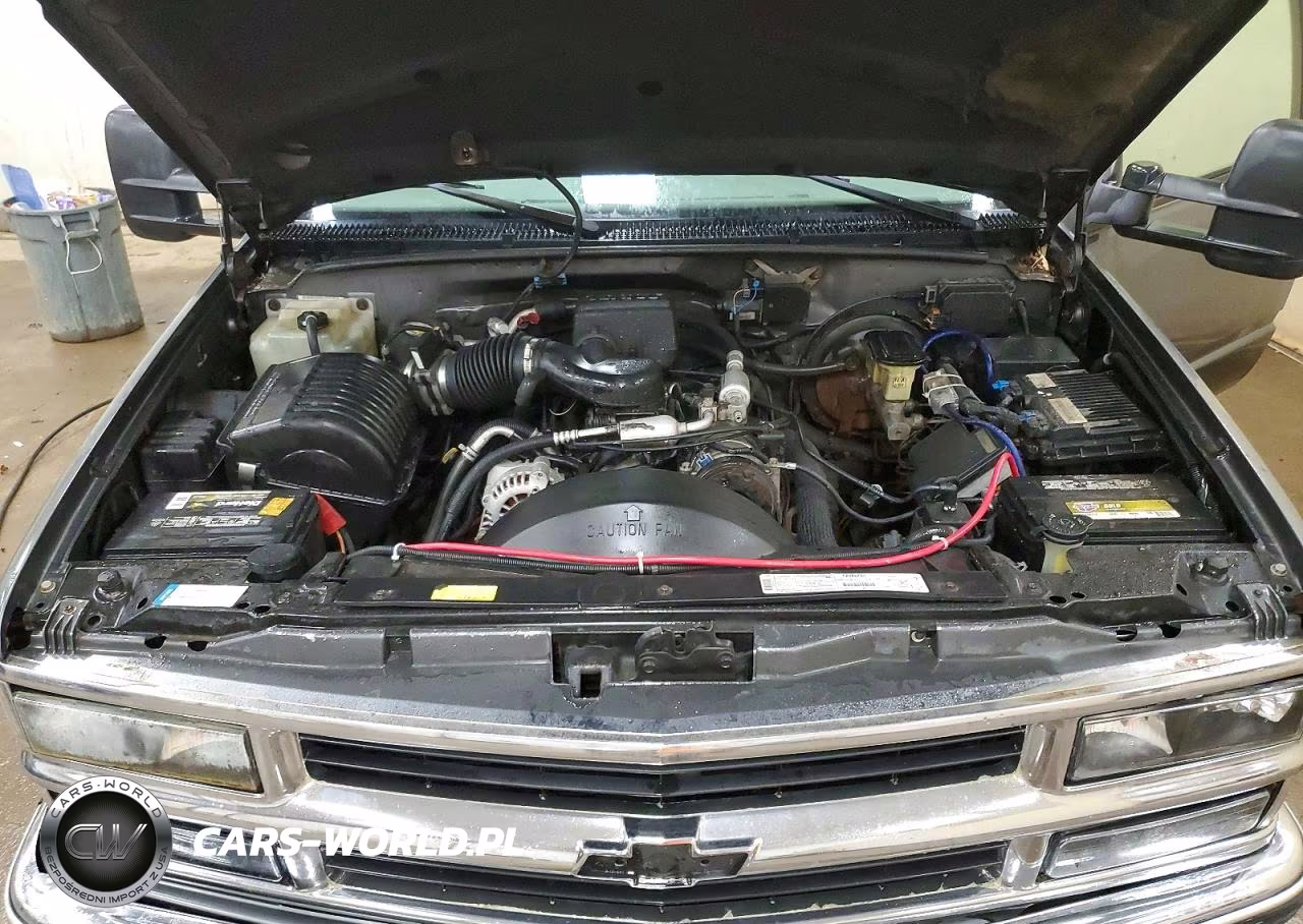 1999 Chevrolet Tahoe K1500 VIN:1GNEK13R2XJ525959 - 12