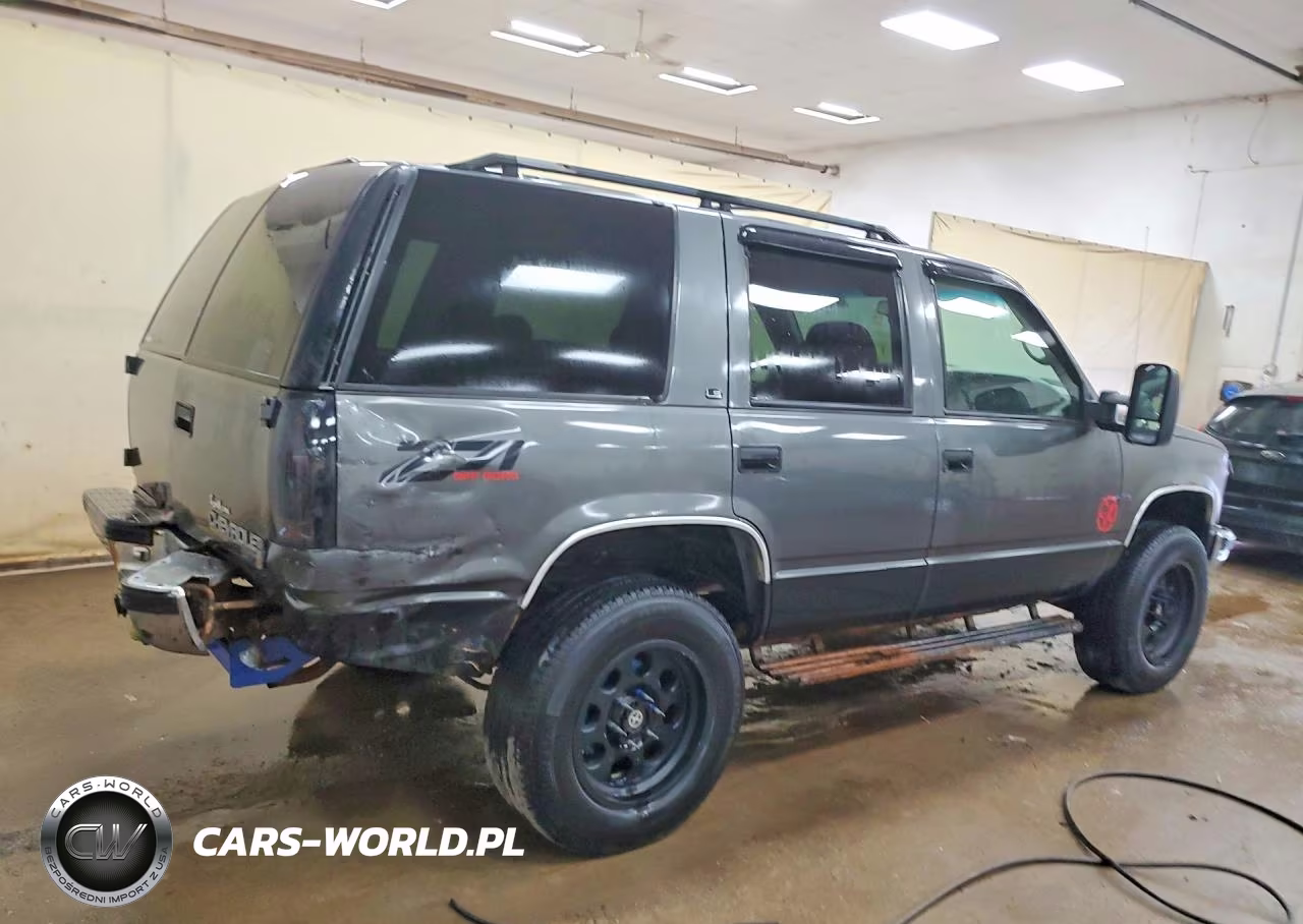 1999 Chevrolet Tahoe K1500 VIN:1GNEK13R2XJ525959 - 3