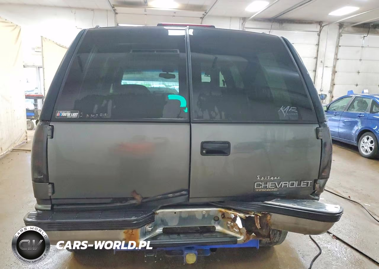 1999 Chevrolet Tahoe K1500 VIN:1GNEK13R2XJ525959 - 6