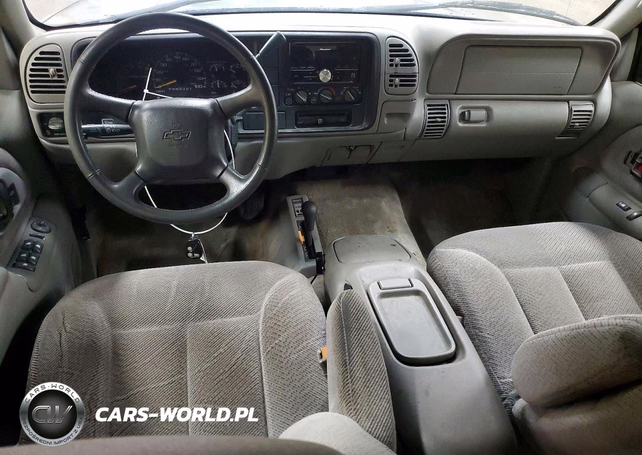 1999 Chevrolet Tahoe K1500 VIN:1GNEK13R2XJ525959 - 8