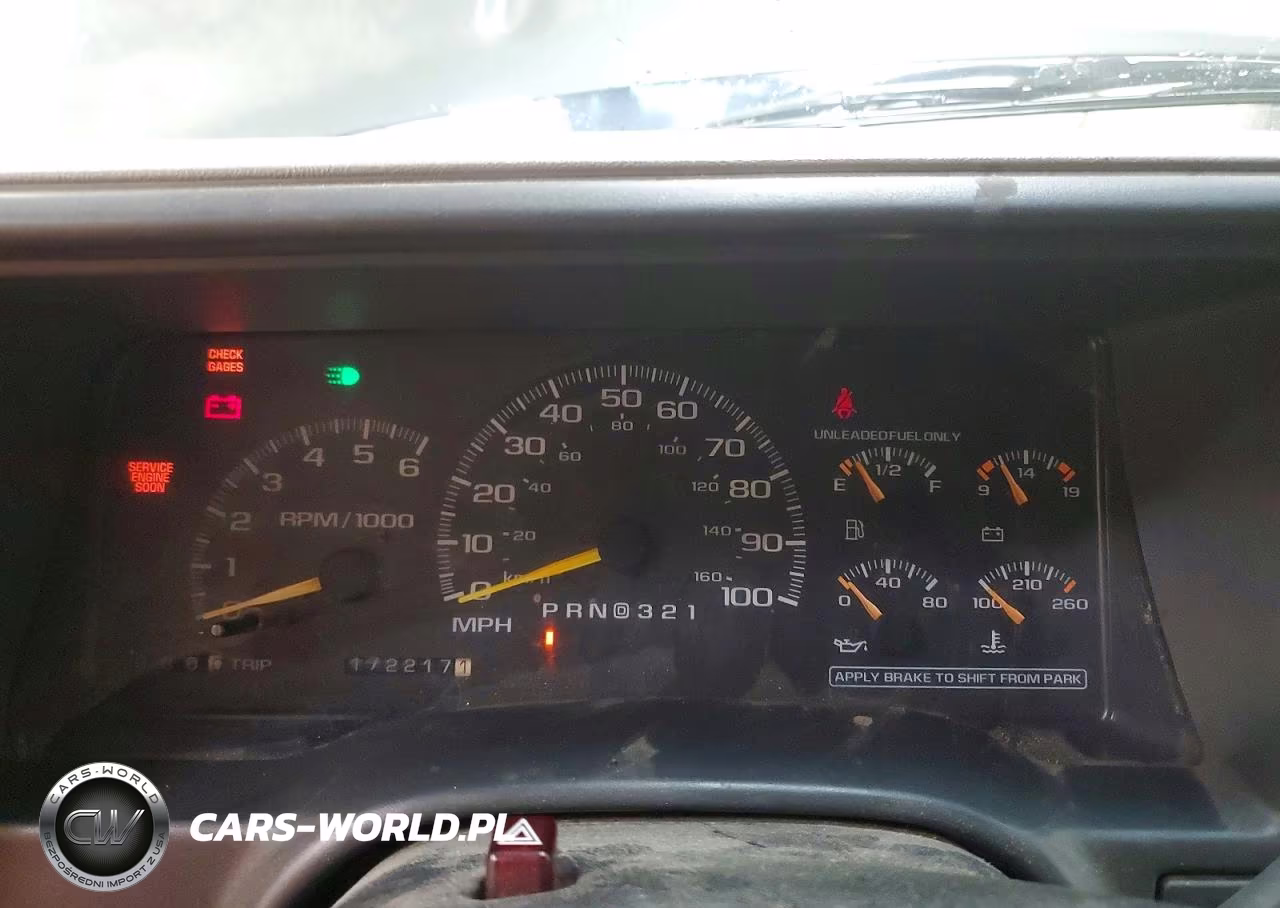 1999 Chevrolet Tahoe K1500 VIN:1GNEK13R2XJ525959 - 9