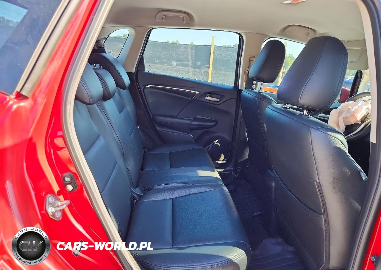 2015 Honda Fit Lx VIN:3HGGK5G5XFM733672 - 10
