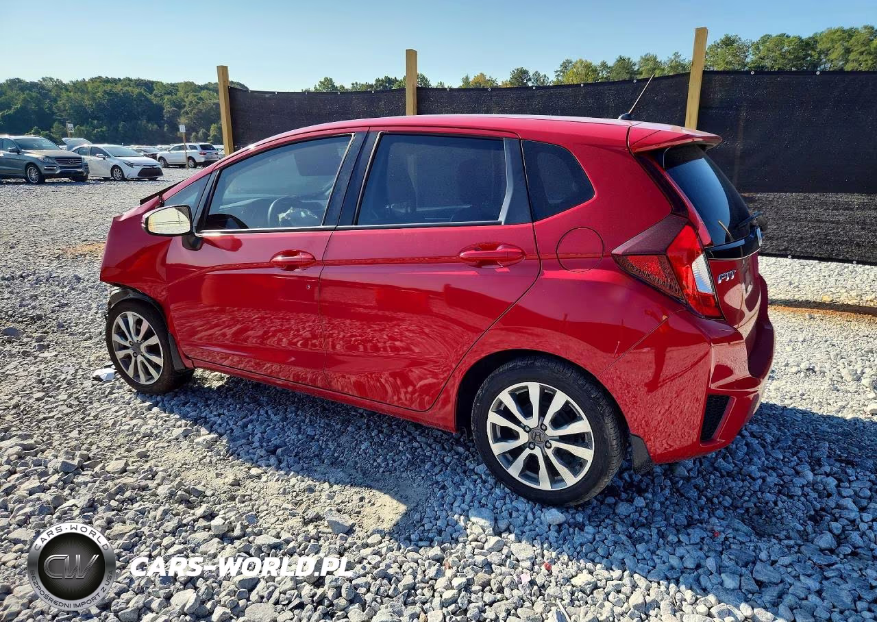2015 Honda Fit Lx VIN:3HGGK5G5XFM733672 - 2