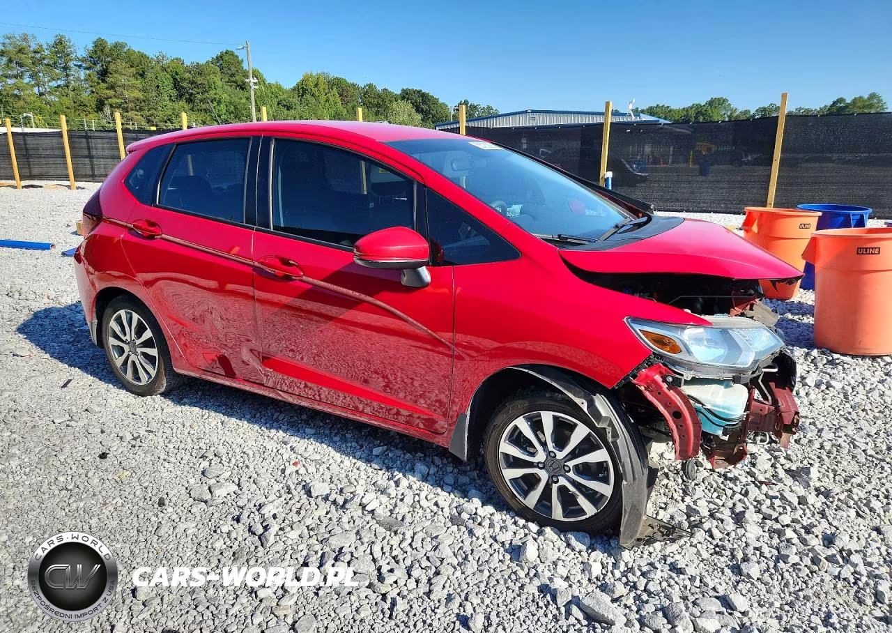 2015 Honda Fit Lx VIN:3HGGK5G5XFM733672 - 4
