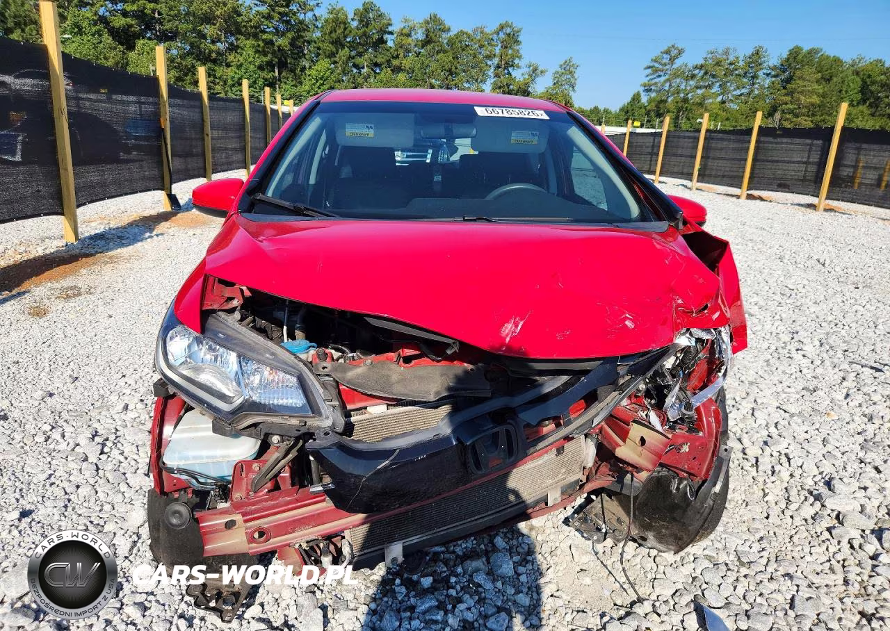 2015 Honda Fit Lx VIN:3HGGK5G5XFM733672 - 5