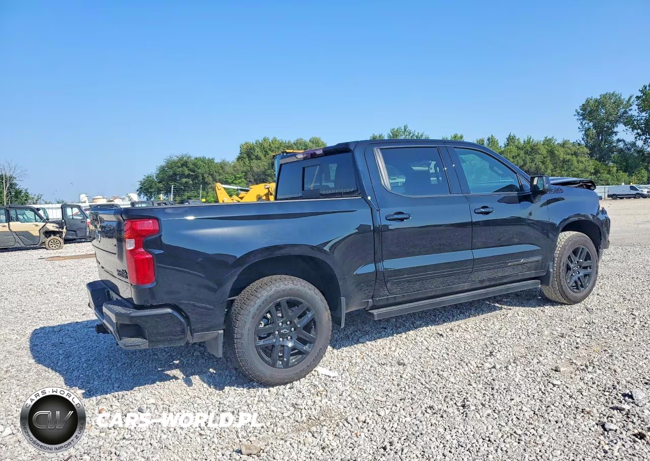2026 Chevrolet Silverado K1500 High Country VIN:1GCUKJEL1TZ302398 - 3