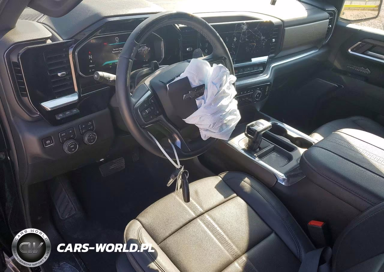 2026 Chevrolet Silverado K1500 High Country VIN:1GCUKJEL1TZ302398 - 8