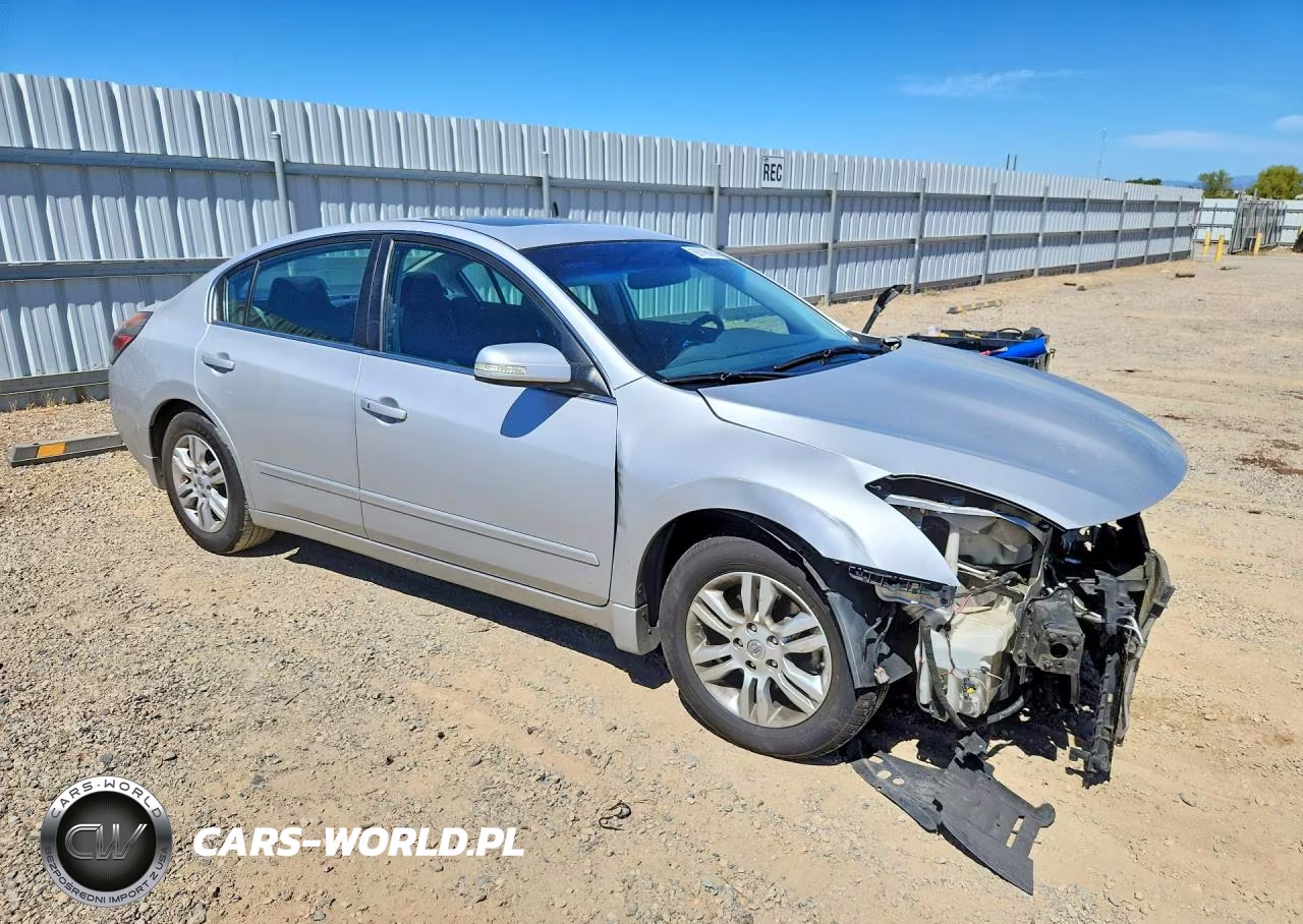 2011 Nissan Altima 2.5 VIN:1N4AL2AP1BN447757 - 4