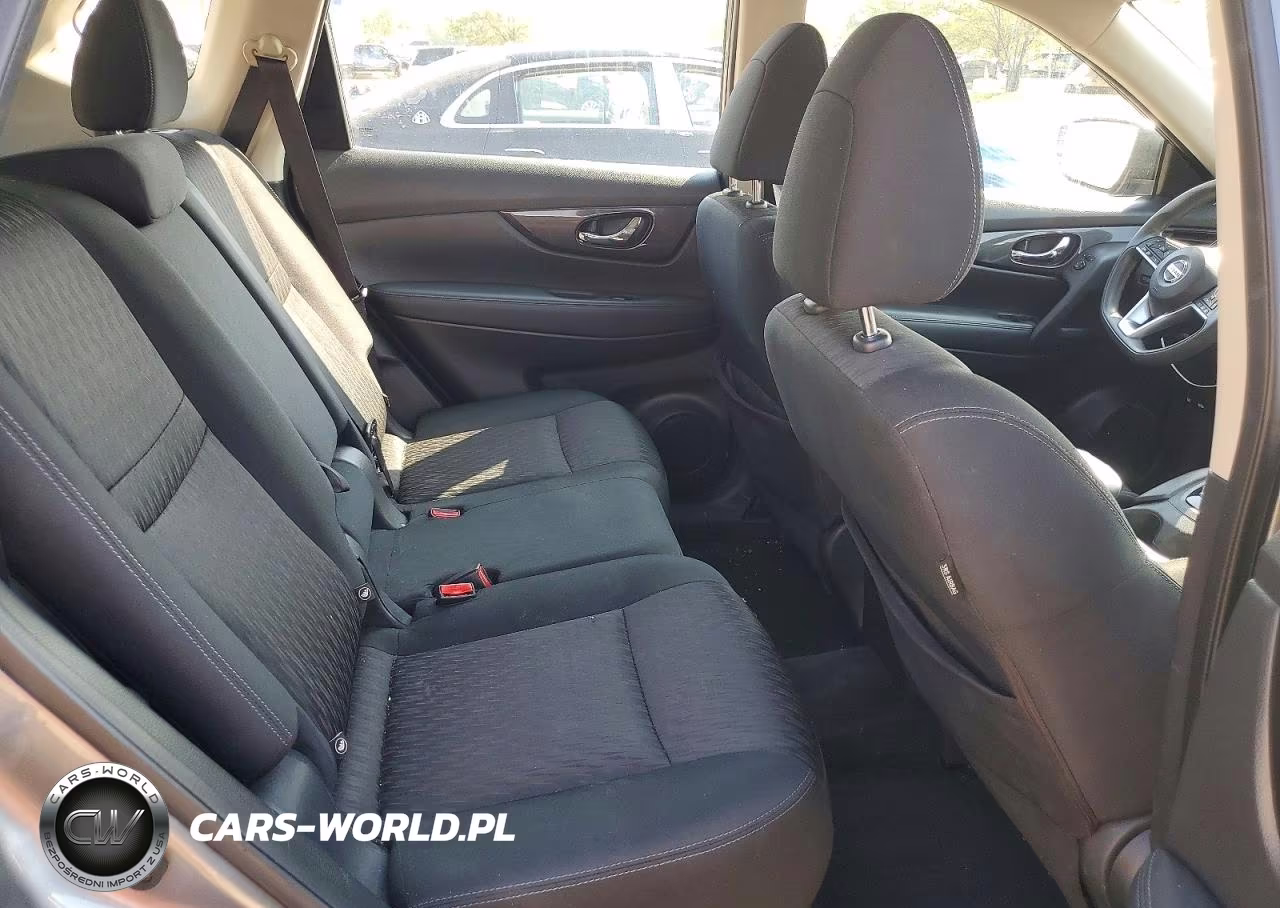 2017 Nissan Rogue S VIN:KNMAT2MT5HP554777 - 11