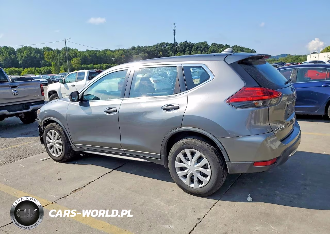 2017 Nissan Rogue S VIN:KNMAT2MT5HP554777 - 2