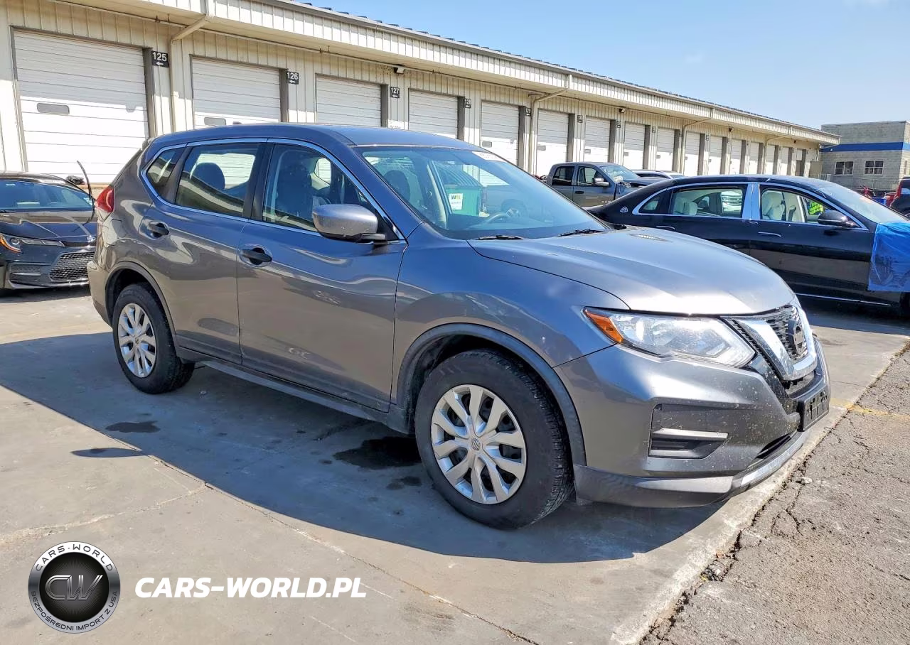 2017 Nissan Rogue S VIN:KNMAT2MT5HP554777 - 4