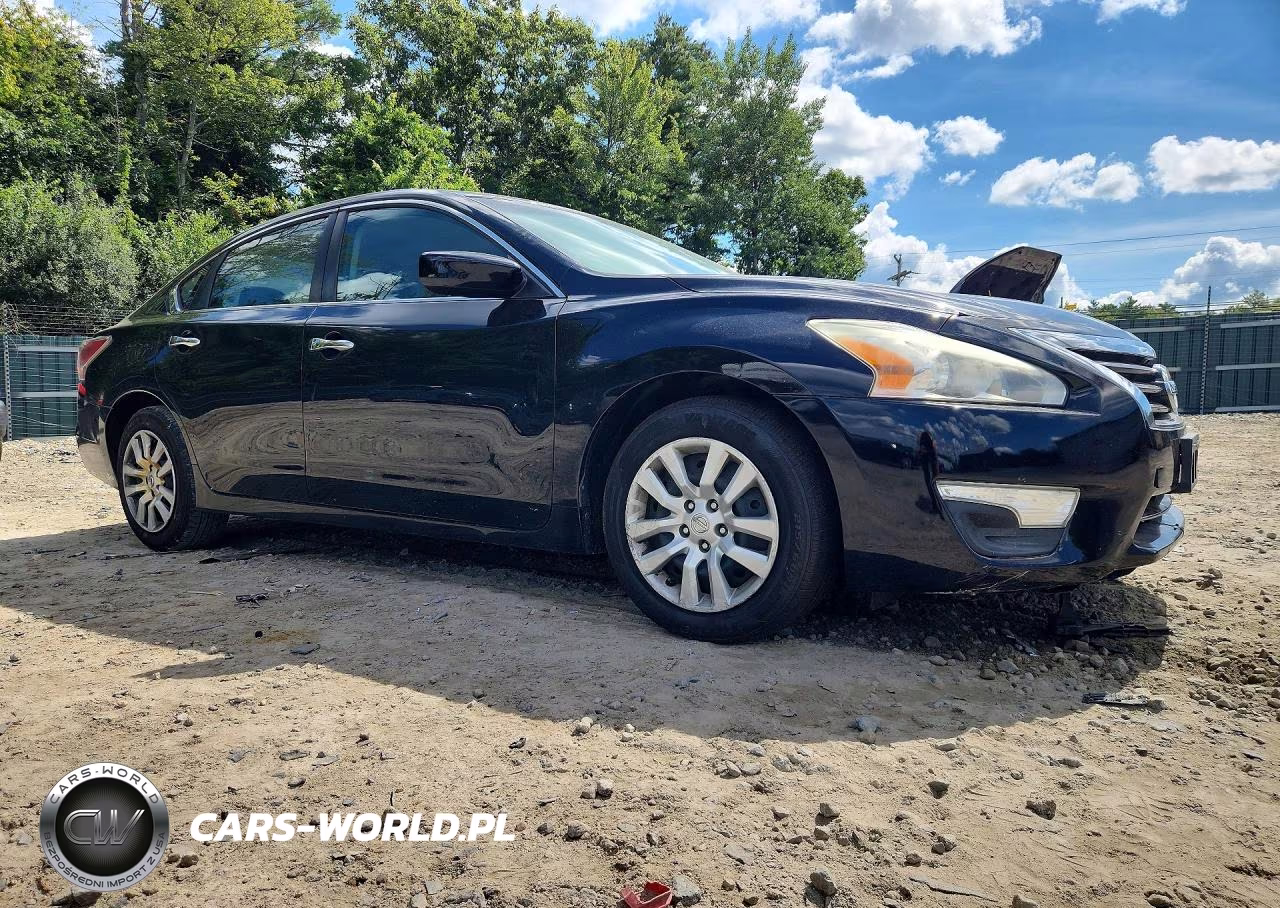 2015 Nissan Altima 2.5 S VIN:1N4AL3APXFC297431 - 4