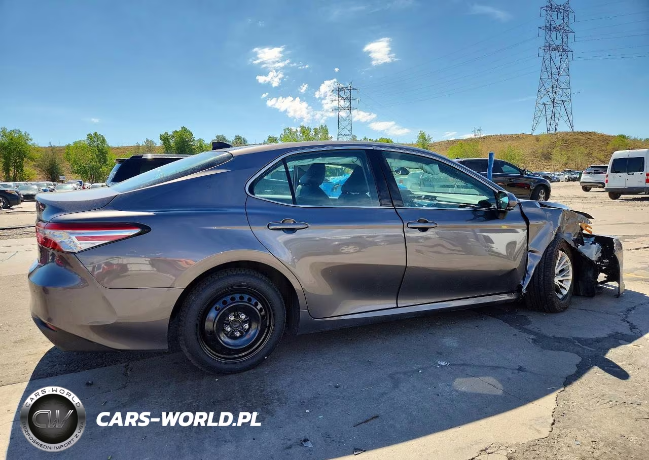 2020 Toyota Camry Xle VIN:4T1FZ1AK1LU034138 - 3