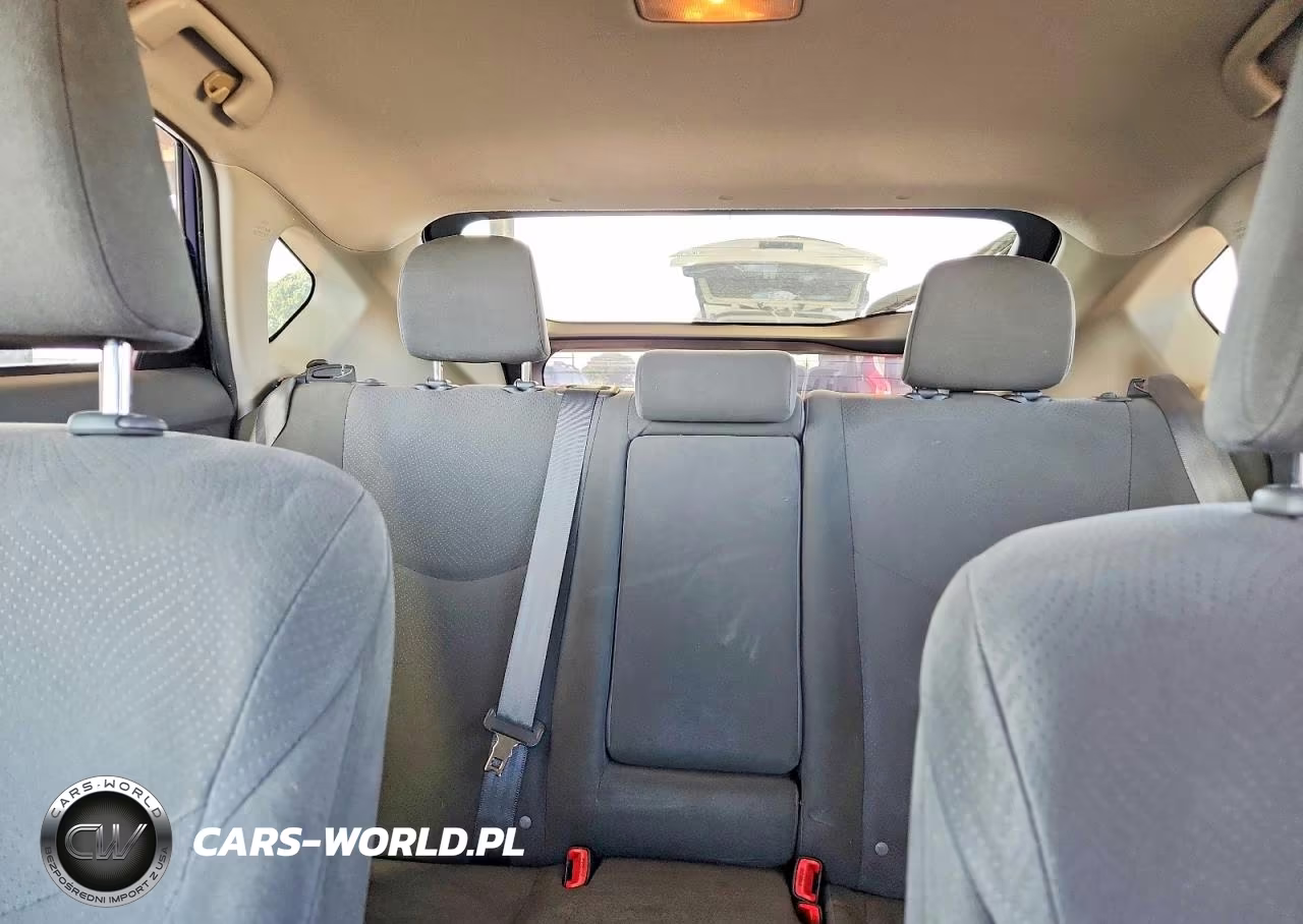 2011 Toyota Prius Three VIN:JTDKN3DU1B5369710 - 10