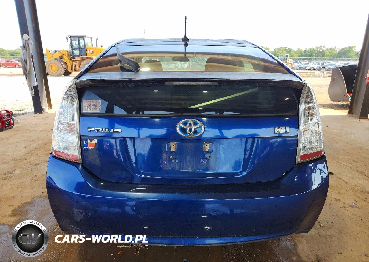 2011 Toyota Prius Three VIN:JTDKN3DU1B5369710 - 6