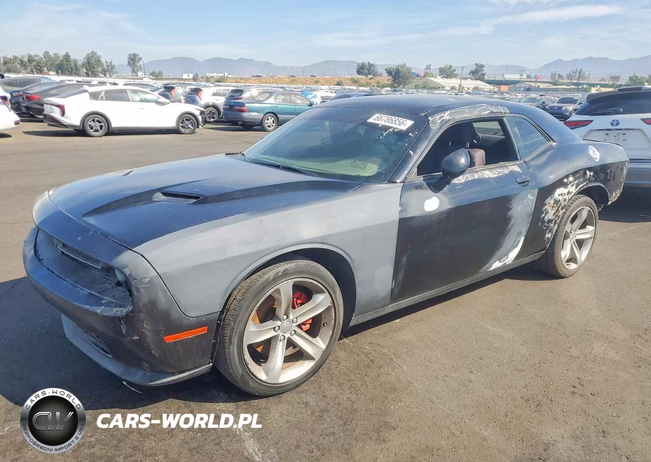 2015 Dodge Challenger Sxt – zdjęcie 1 z 12