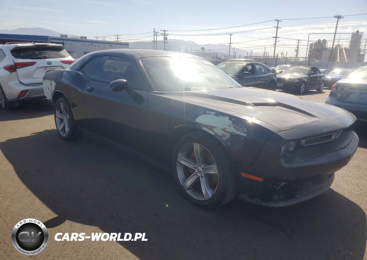 2015 Dodge Challenger Sxt VIN:2C3CDZATXFH703449 - 4