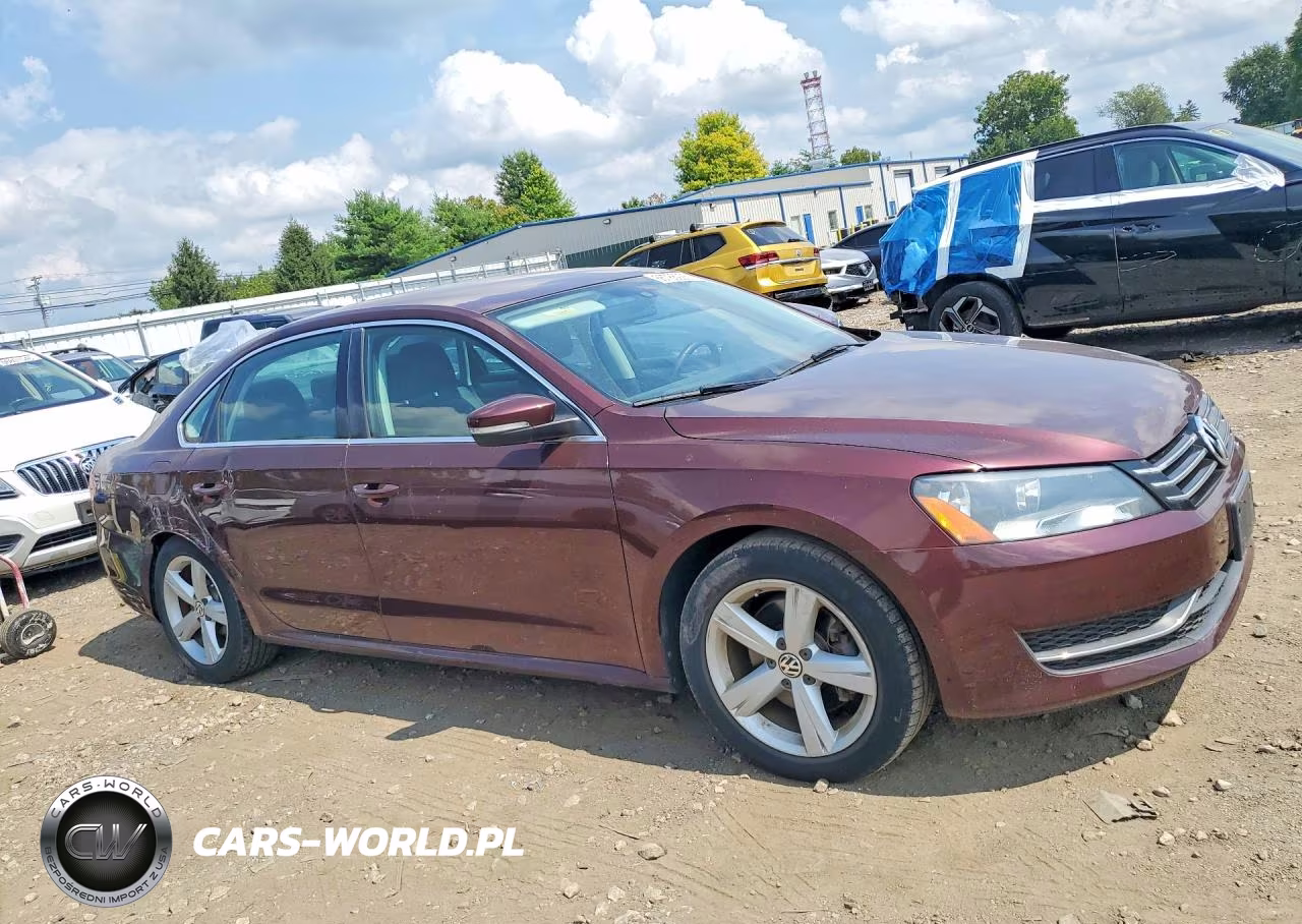2013 Volkswagen Passat Se VIN:1VWBP7A31DC059792 - 4