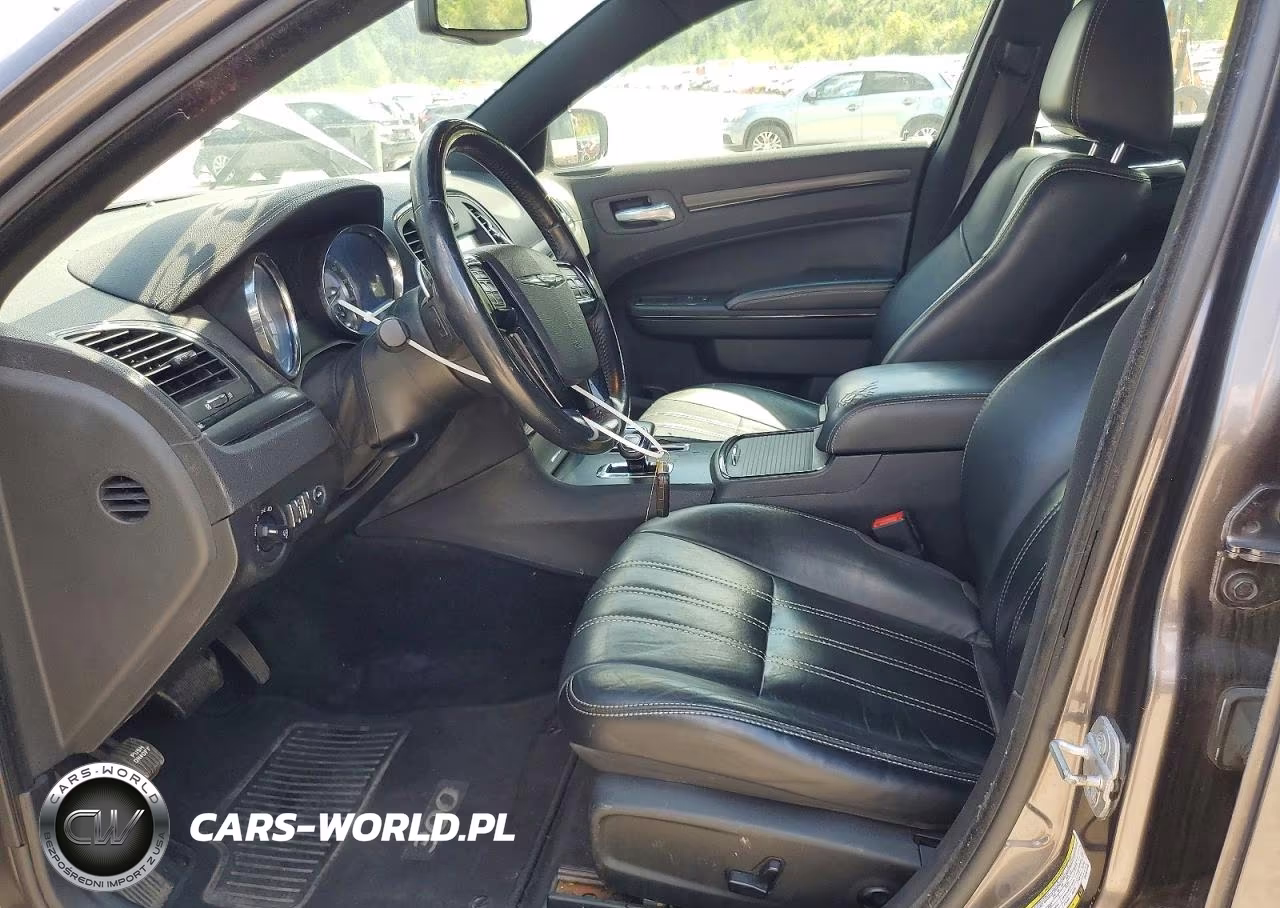 2014 Chrysler 300 S VIN:2C3CCAGG7EH353145 - 7