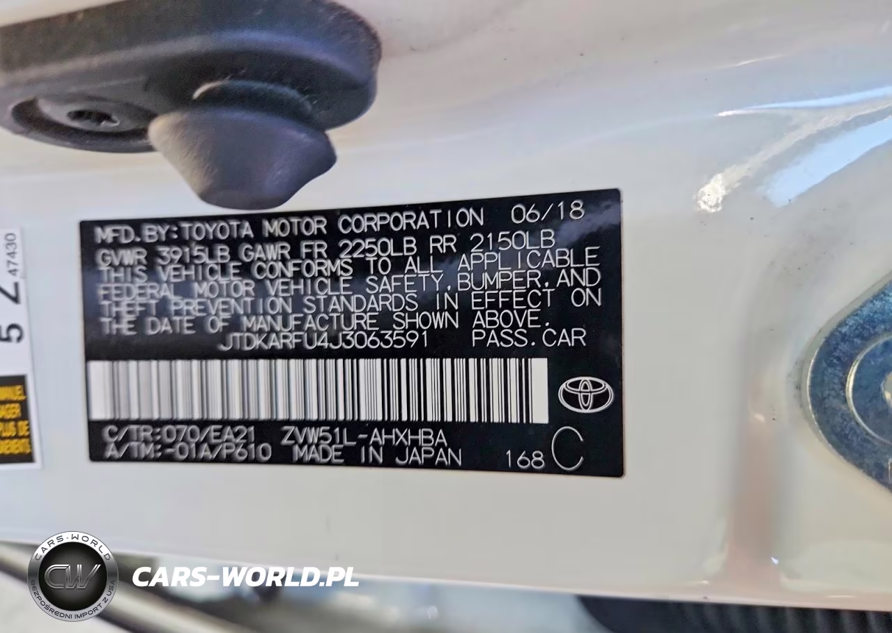 2018 Toyota Prius Three Touring VIN:JTDKARFU4J3063591 - 14