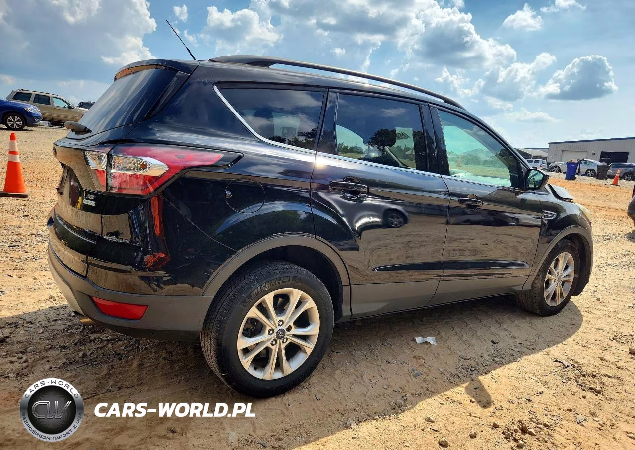 2017 Ford Escape Se VIN:1FMCU0GD4HUD66750 - 3