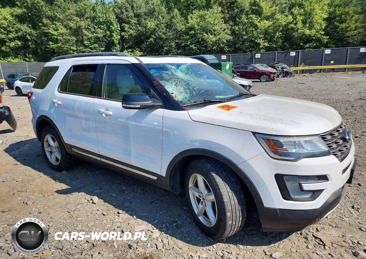 2016 Ford Explorer Xlt VIN:1FM5K8D84GGB59552 - 4