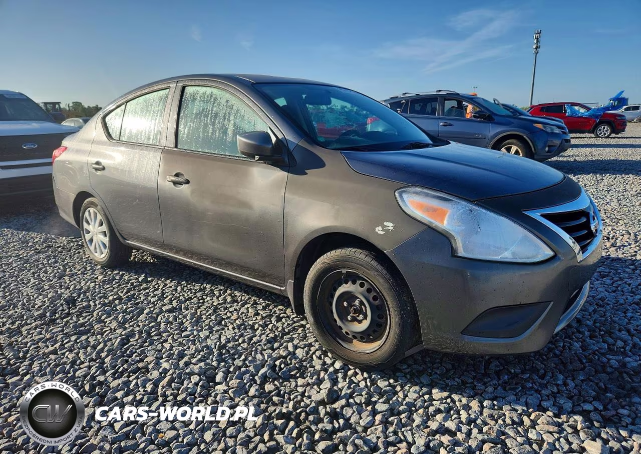 2016 Nissan Versa 1.6 S VIN:3N1CN7AP5GL891812 - 4