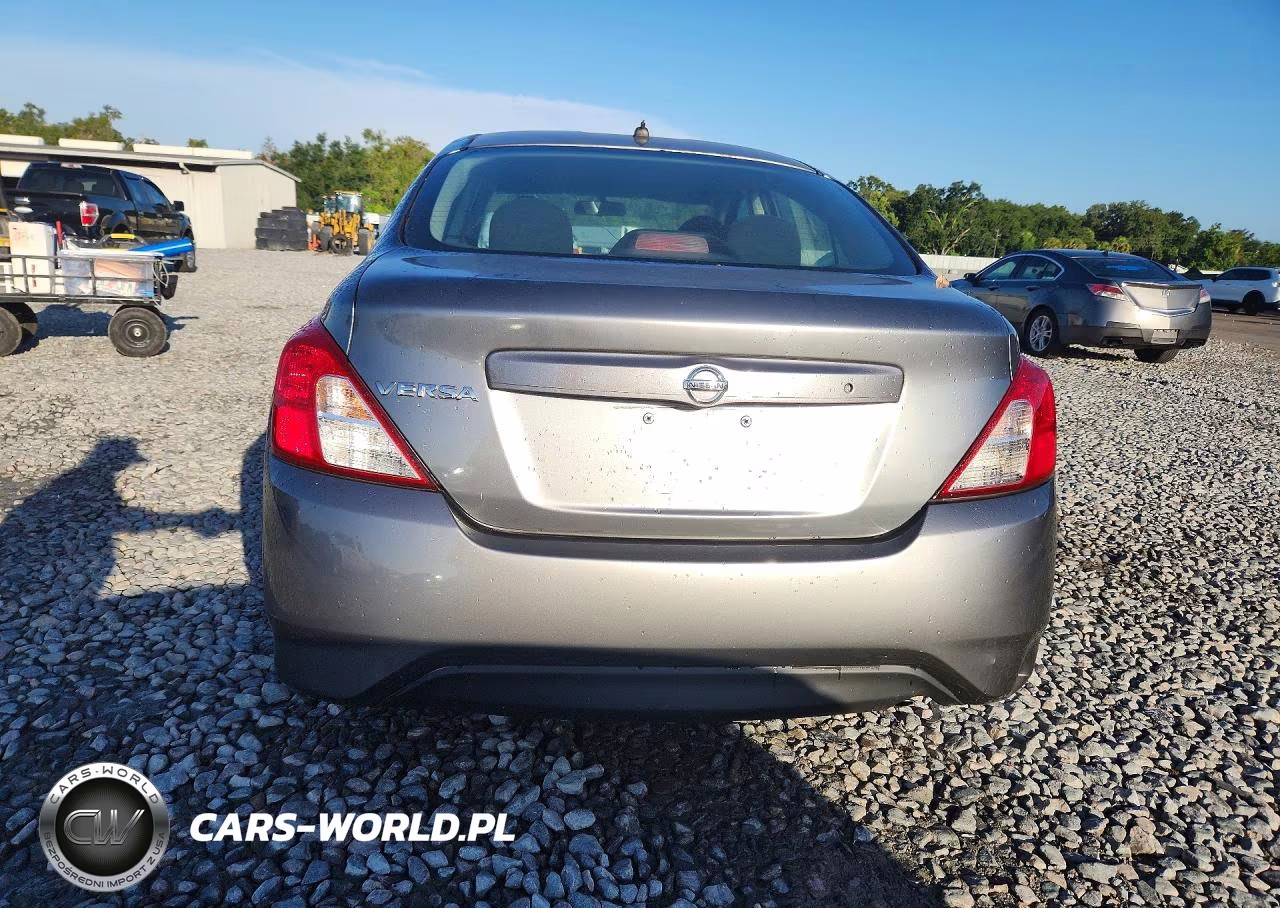 2016 Nissan Versa 1.6 S VIN:3N1CN7AP5GL891812 - 6