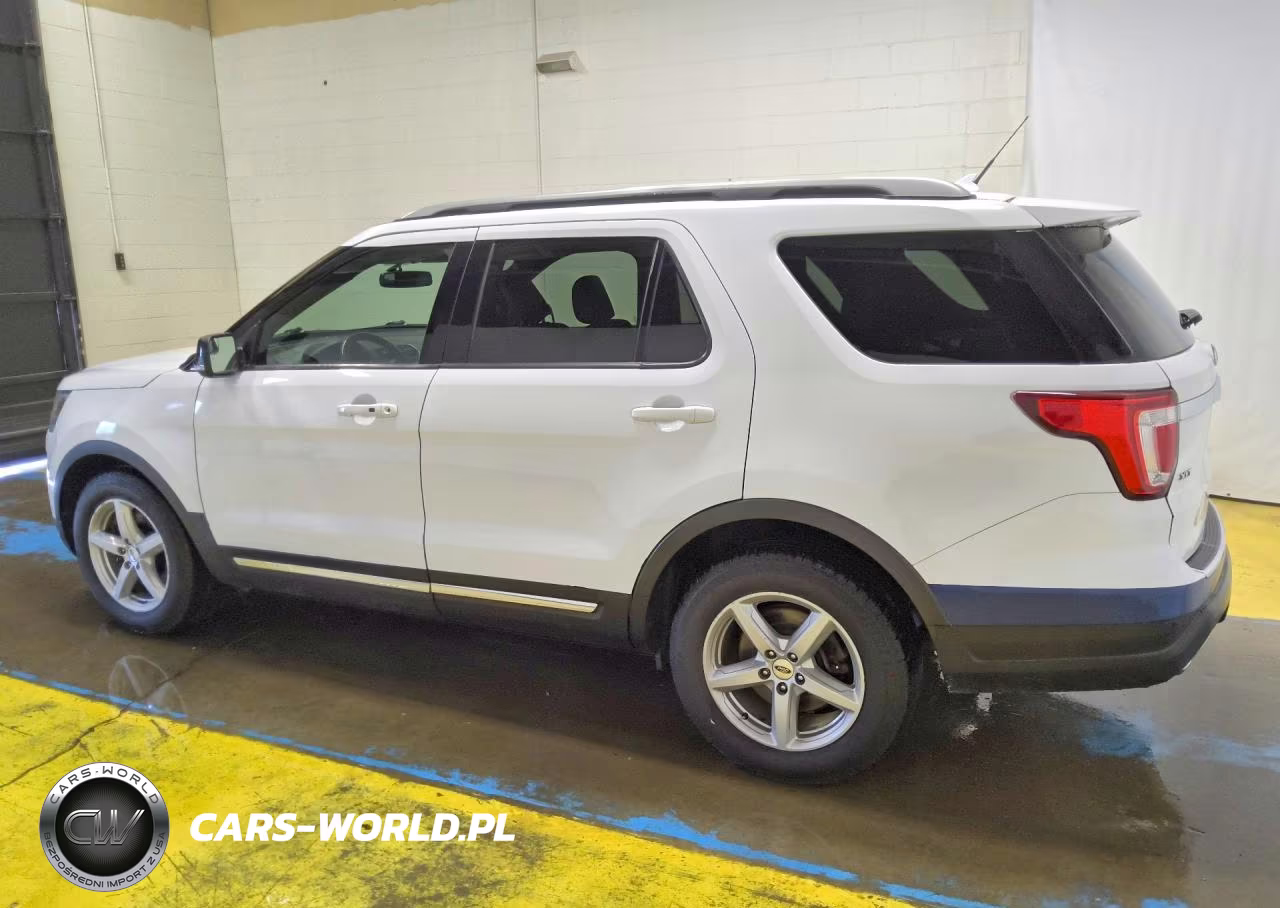 2018 Ford Explorer Xlt VIN:1FM5K7D85JGC83203 - 2
