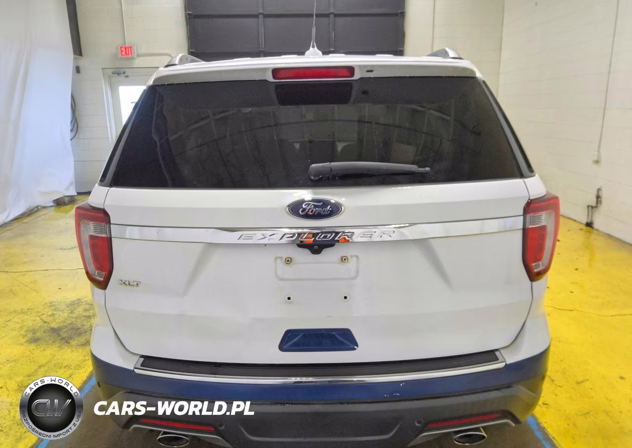 2018 Ford Explorer Xlt VIN:1FM5K7D85JGC83203 - 6
