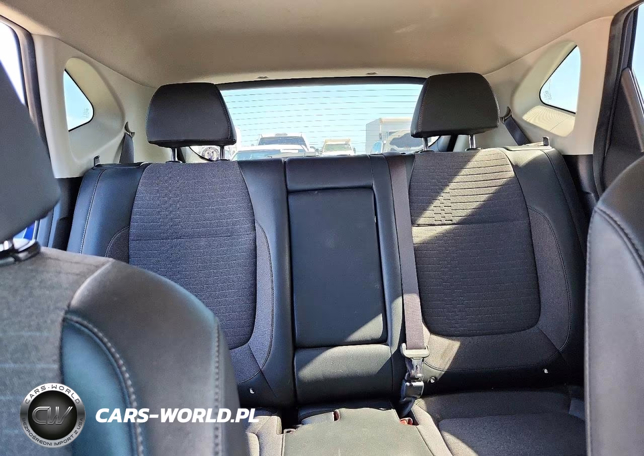 2021 Kia Seltos S VIN:KNDEUCA20M7057338 - 10