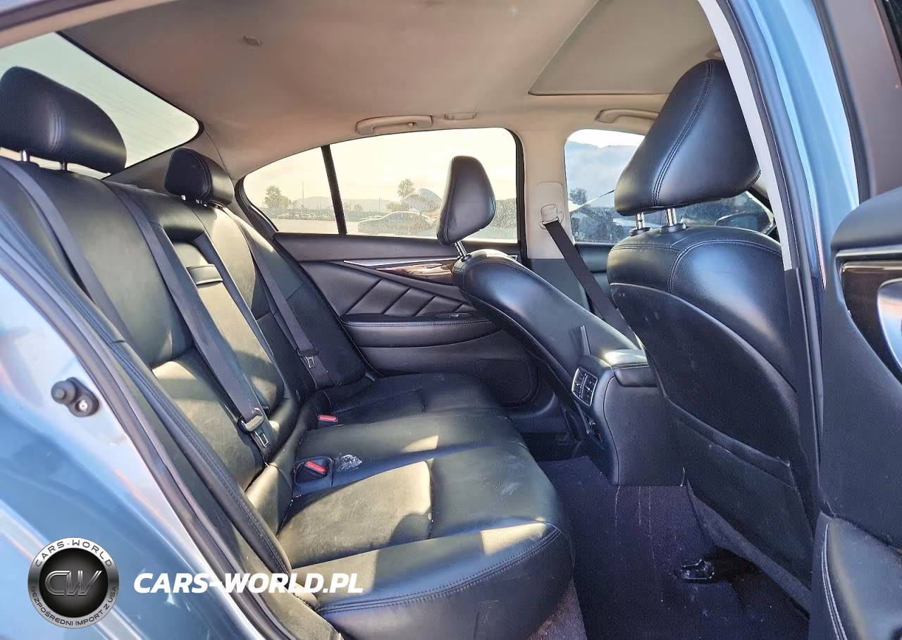 2018 Infiniti Q50 3.0T Luxe VIN:JN1EV7AP6JM366067 - 10