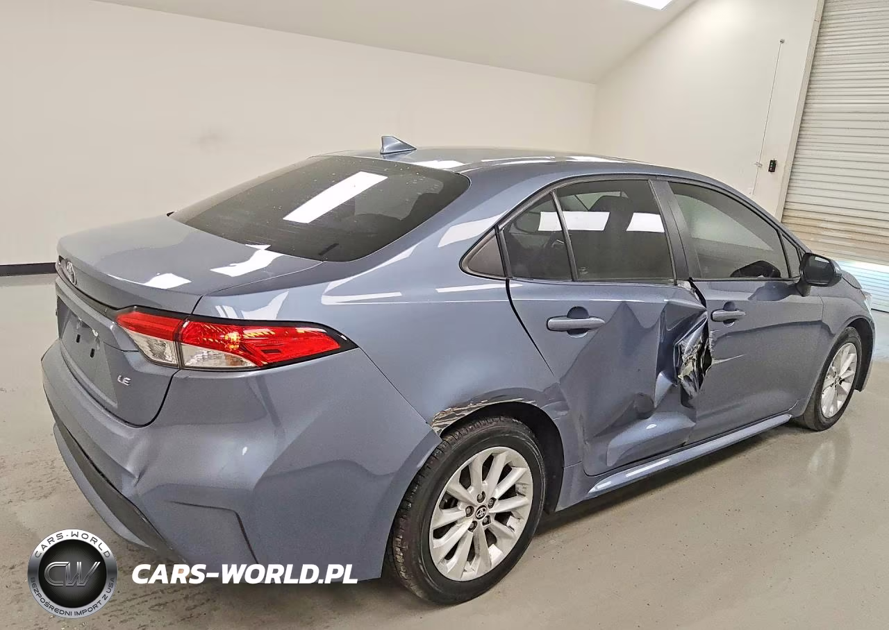 2020 Toyota Corolla Le VIN:5YFHPRAE6LP021877 - 3