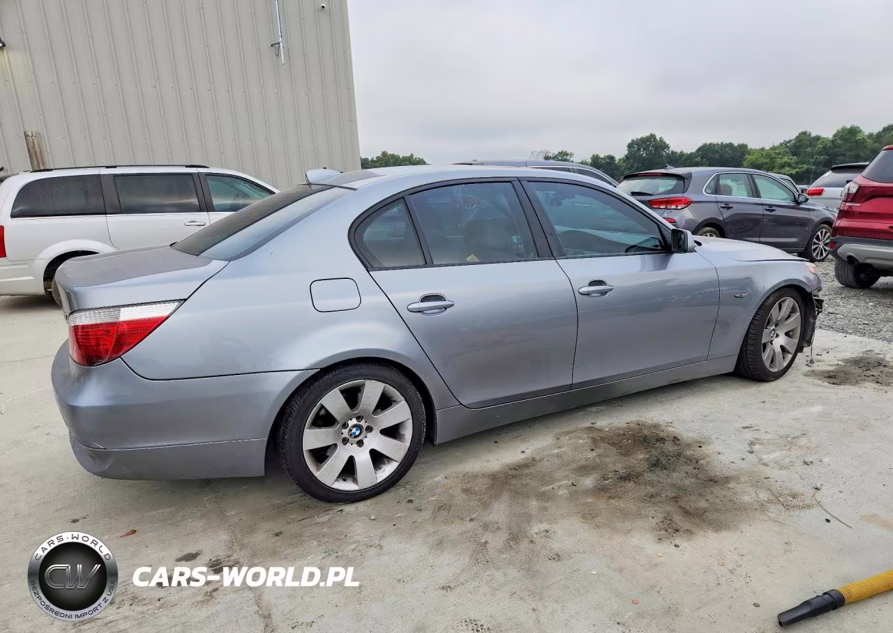 2007 BMW 530 I VIN:WBANE73577CM53285 - 3