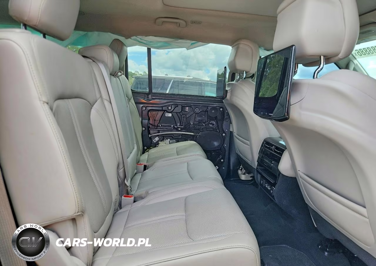 2023 Jeep Wagoneer Series I VIN:1C4SJUAP5PS572351 - 11