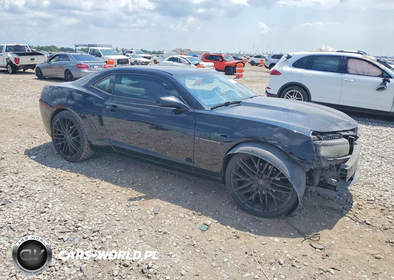 2015 Chevrolet Camaro Lt VIN:2G1FD1E30F9110321 - 4