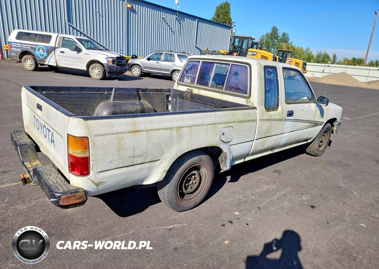 1992 Toyota Pickup Deluxe VIN:JT4RN93P6N5054791 - 3