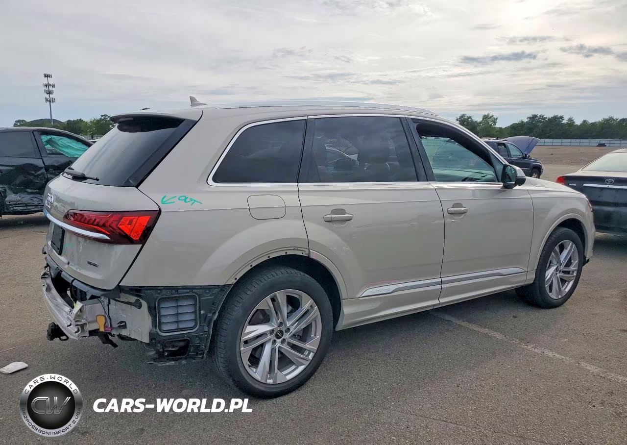 2021 Audi Q7 Premium Plus VIN:WA1LJAF78MD038959 - 3