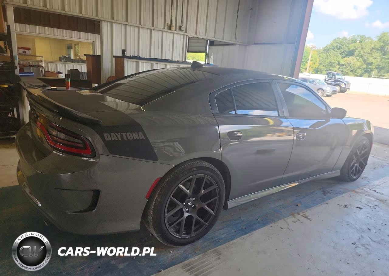 2017 Dodge Charger R-T VIN:2C3CDXCT7HH650620 - 3