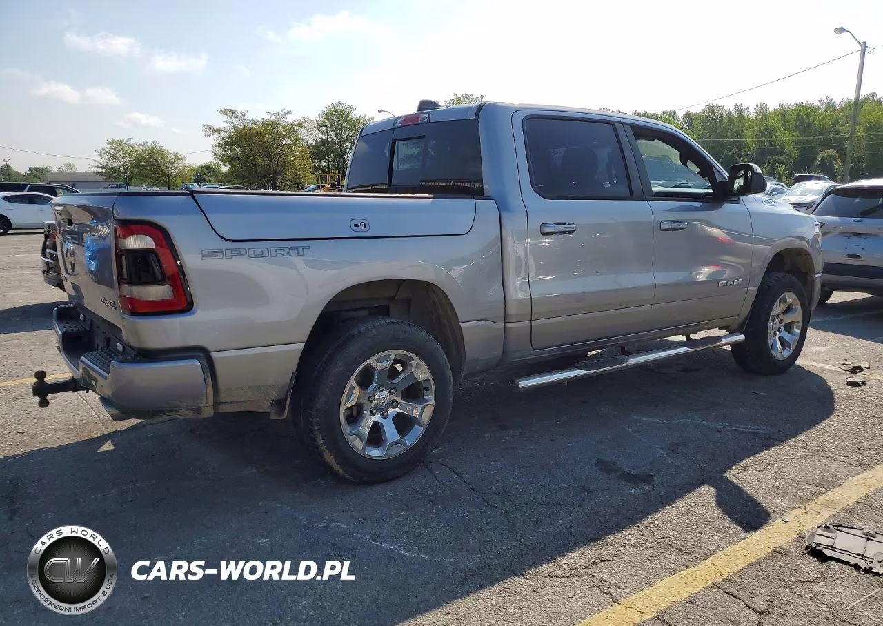 2020 Ram 1500 Big Horn-Lone Star VIN:1C6SRFFT0LN171803 - 3