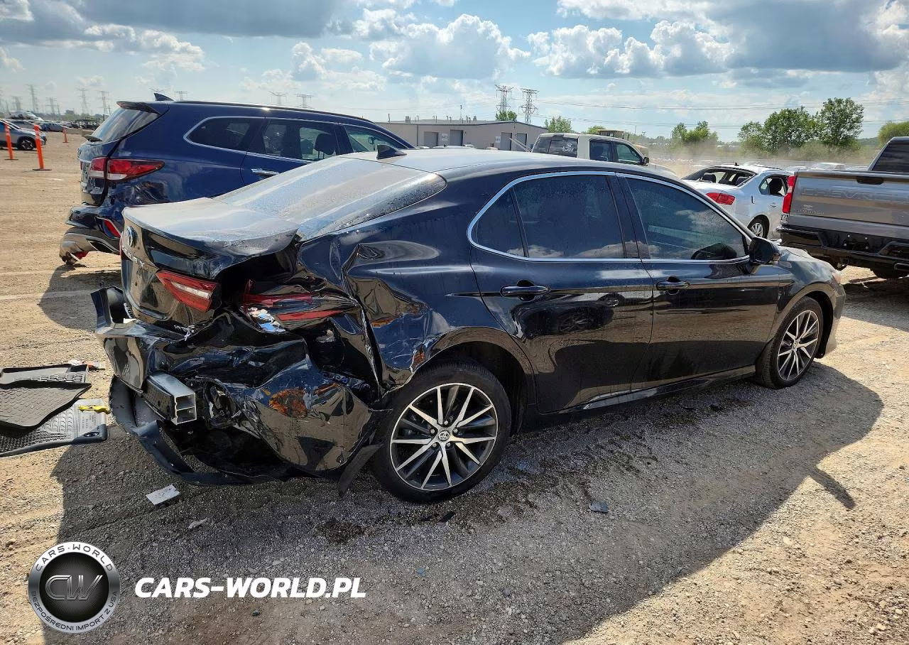 2023 Toyota Camry Xle VIN:4T1F31AK7PU618129 - 3