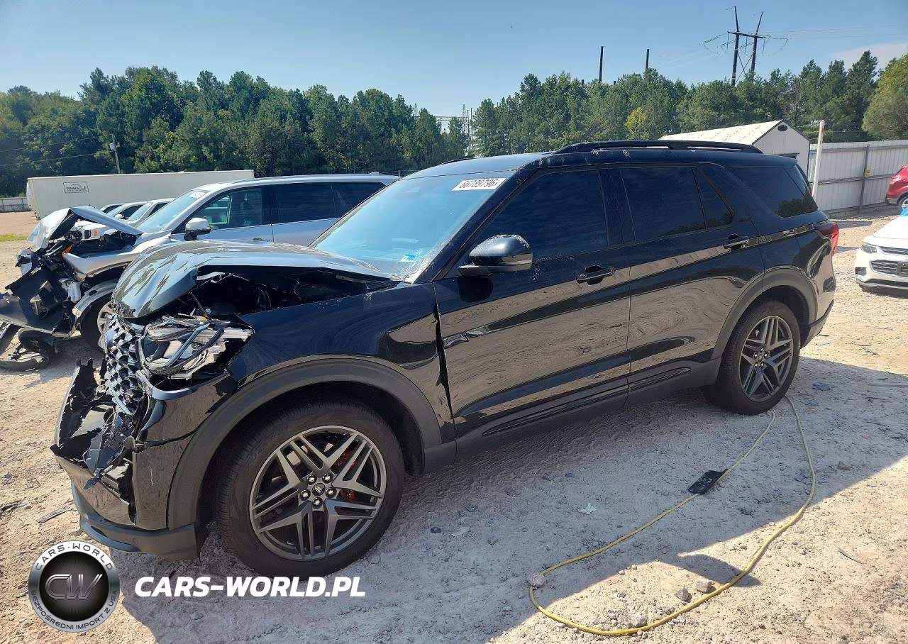 2025 Ford Explorer St – zdjęcie 1 z 13
