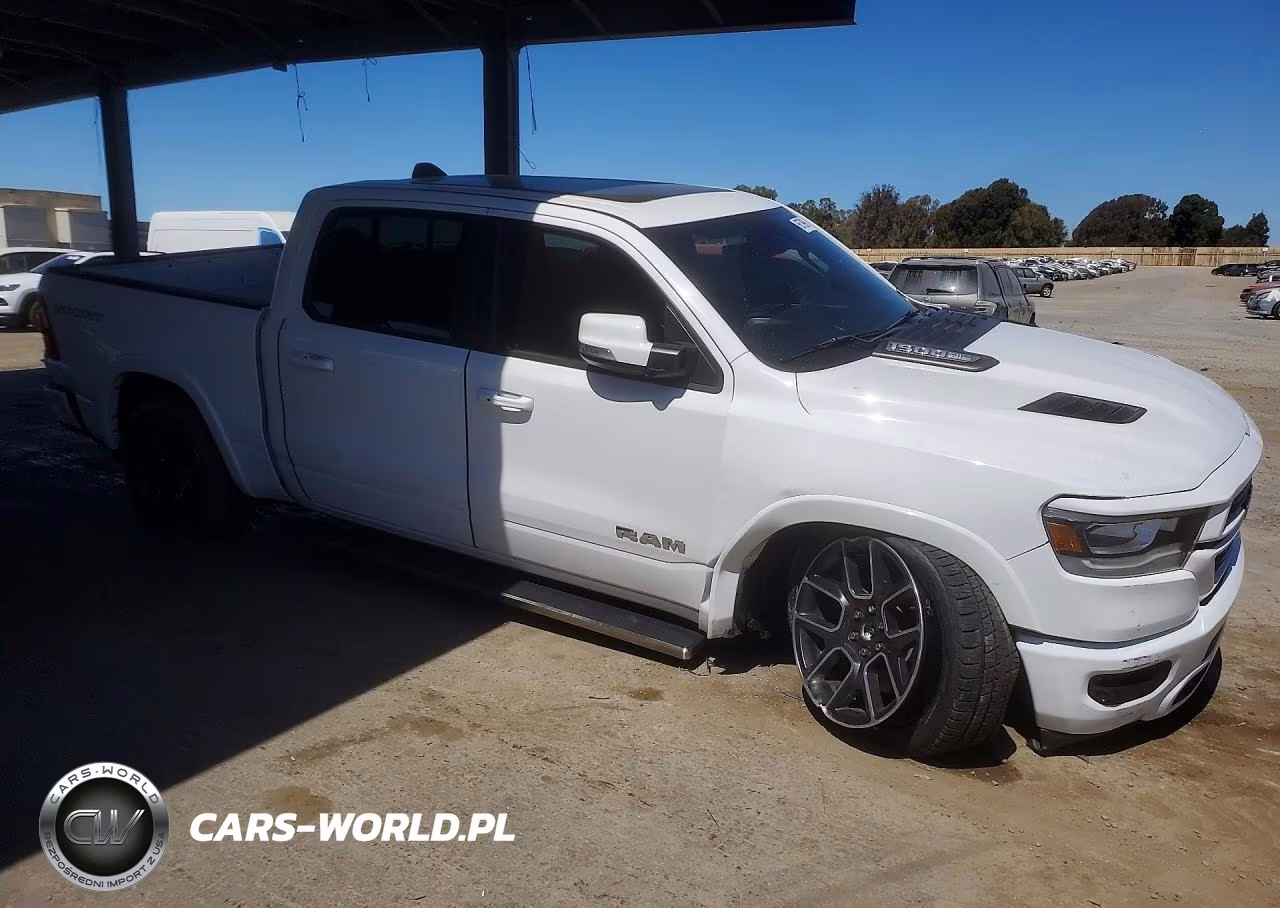 2021 Ram 1500 Laramie VIN:1C6SRFJT3MN782983 - 4