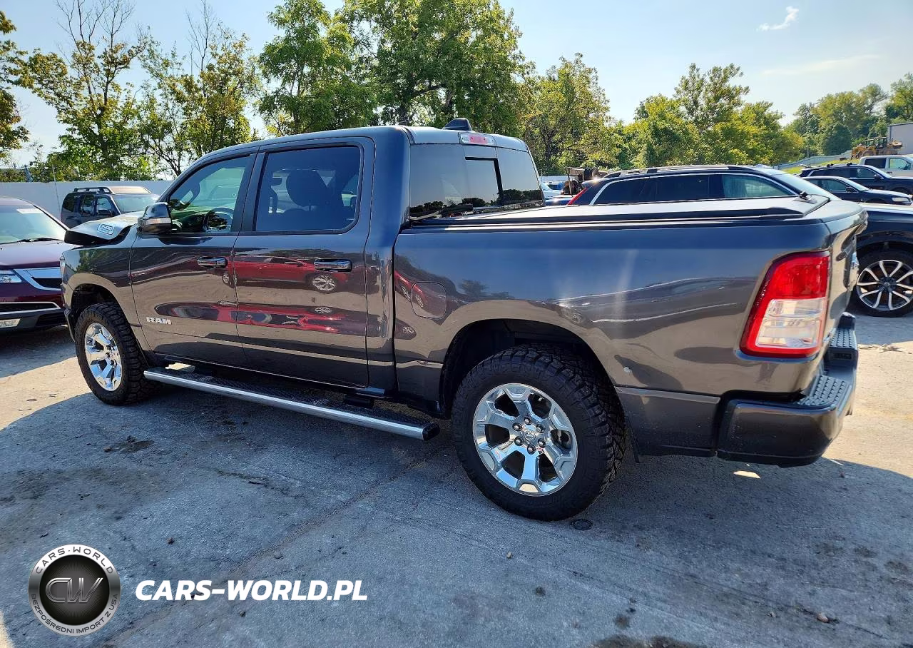 2020 Ram 1500 Big Horn-Lone Star VIN:1C6SRFFT5LN177824 - 2