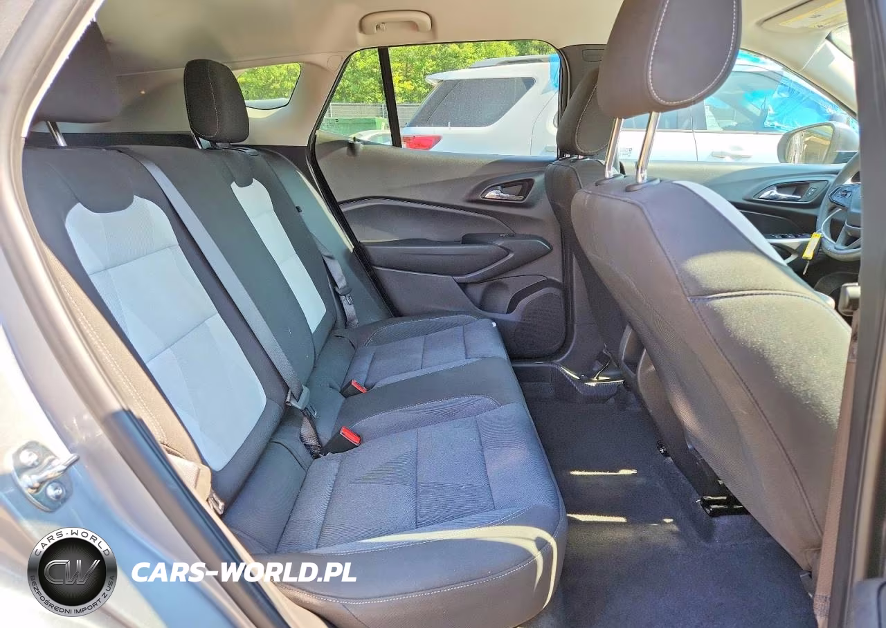 2025 Chevrolet Trax Ls VIN:KL77LFEP2SC277116 - 11
