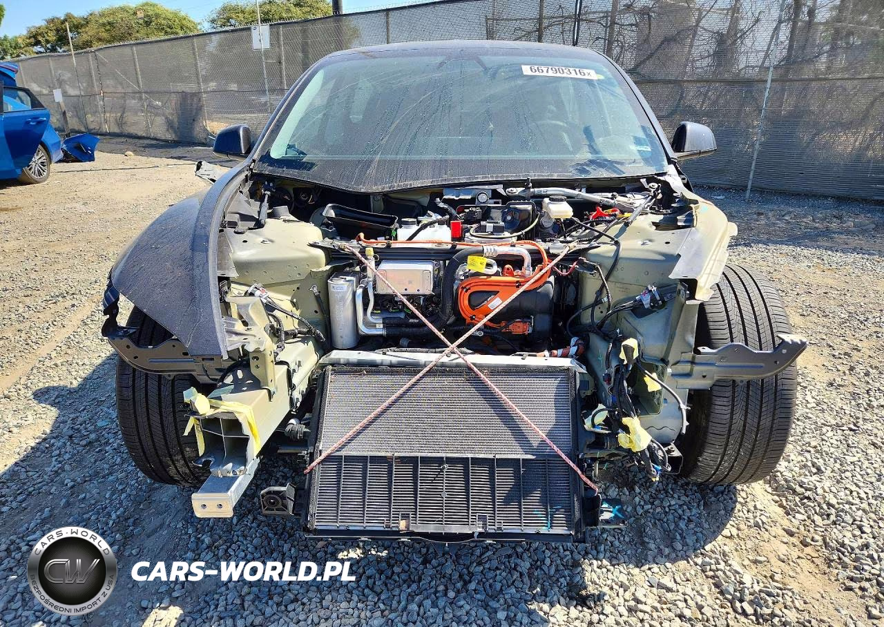 2024 Tesla Model 3 VIN:5YJ3E1EA2RF746941 - 5
