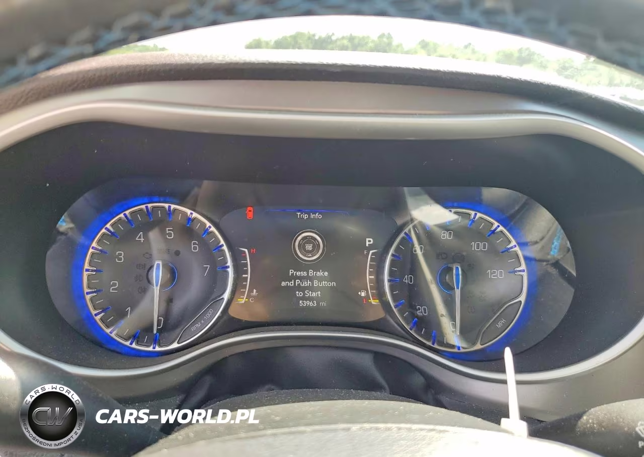 2021 Chrysler Pacifica Touring L VIN:2C4RC3BG2MR606499 - 9